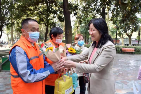 《“一月一主题”法制宣传活动》马鞍山市总工会