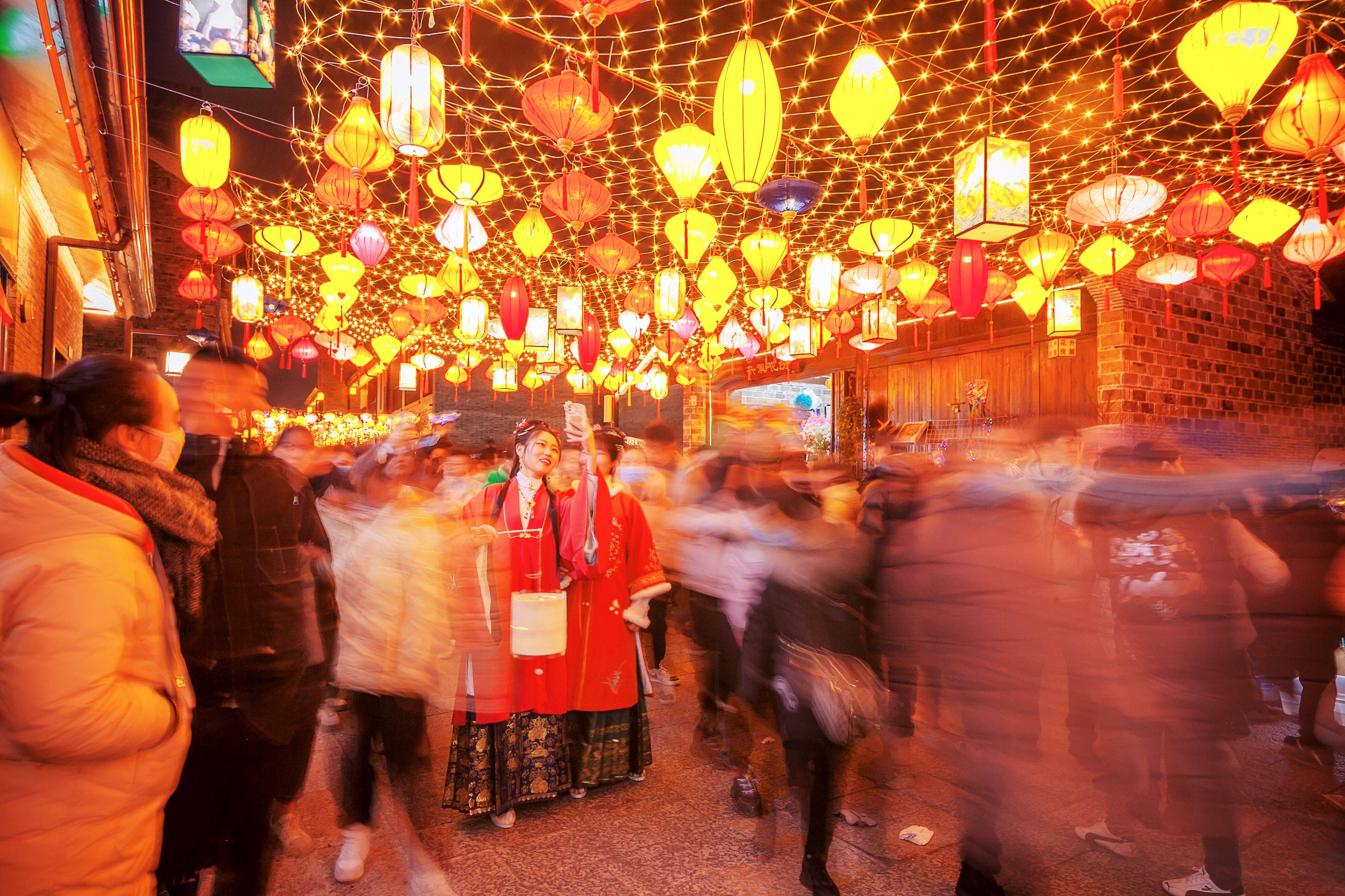 夜色遵阳街