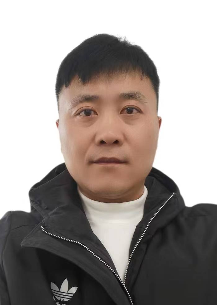 张伟
